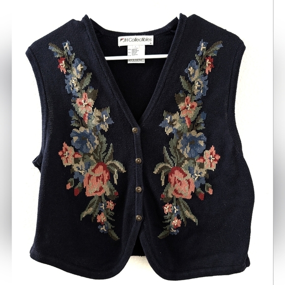 JH Collectibles Sweaters - JH Collectibles Navy Floral V-Neck Sweater Vest Large Embroidered Grandma Core
